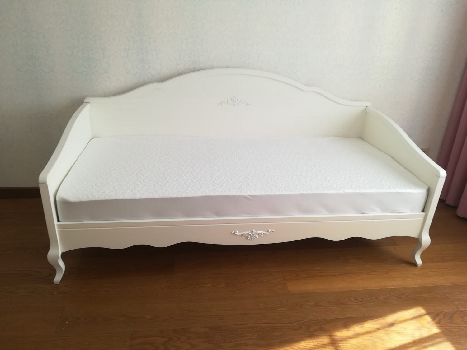 Тахта односпальная из массива Ари-Прованс №2 800х1600