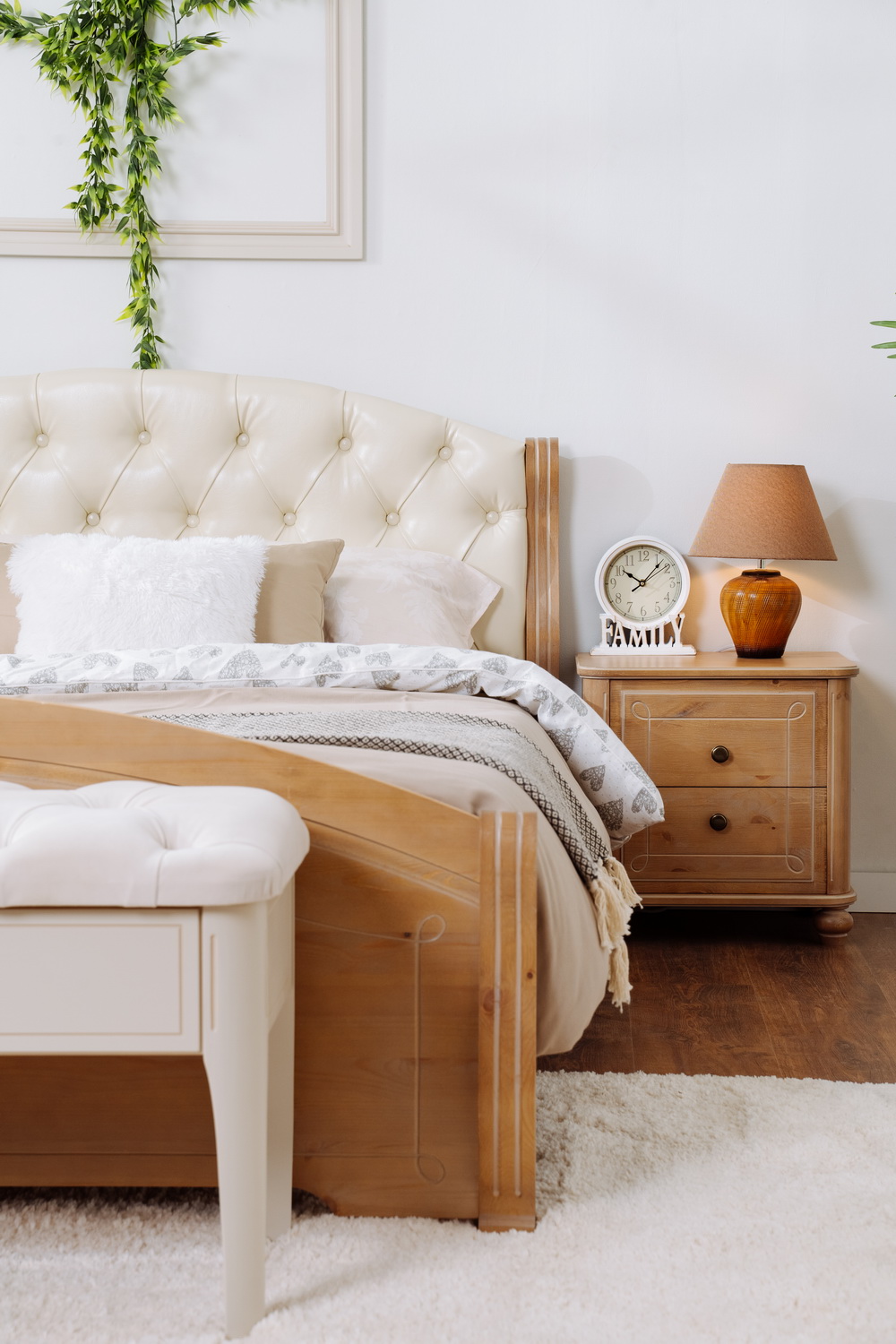 Кровать мягкая массив Бетти №51 800х1600