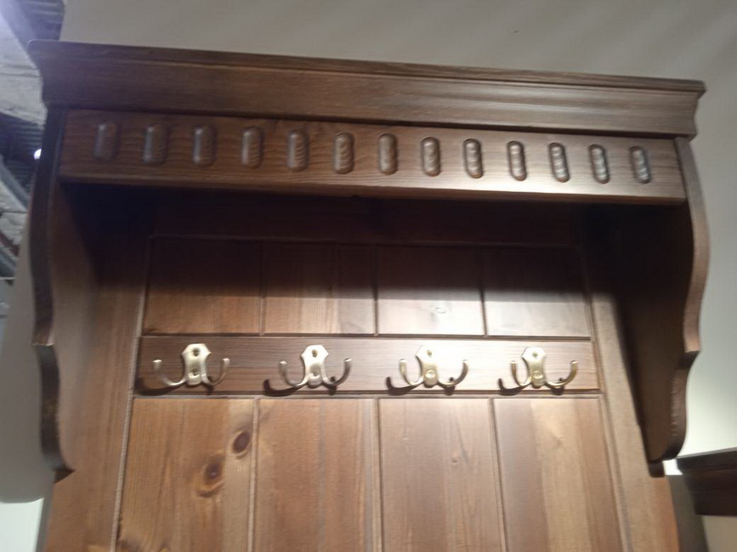 Вешалка из массива Дания №1