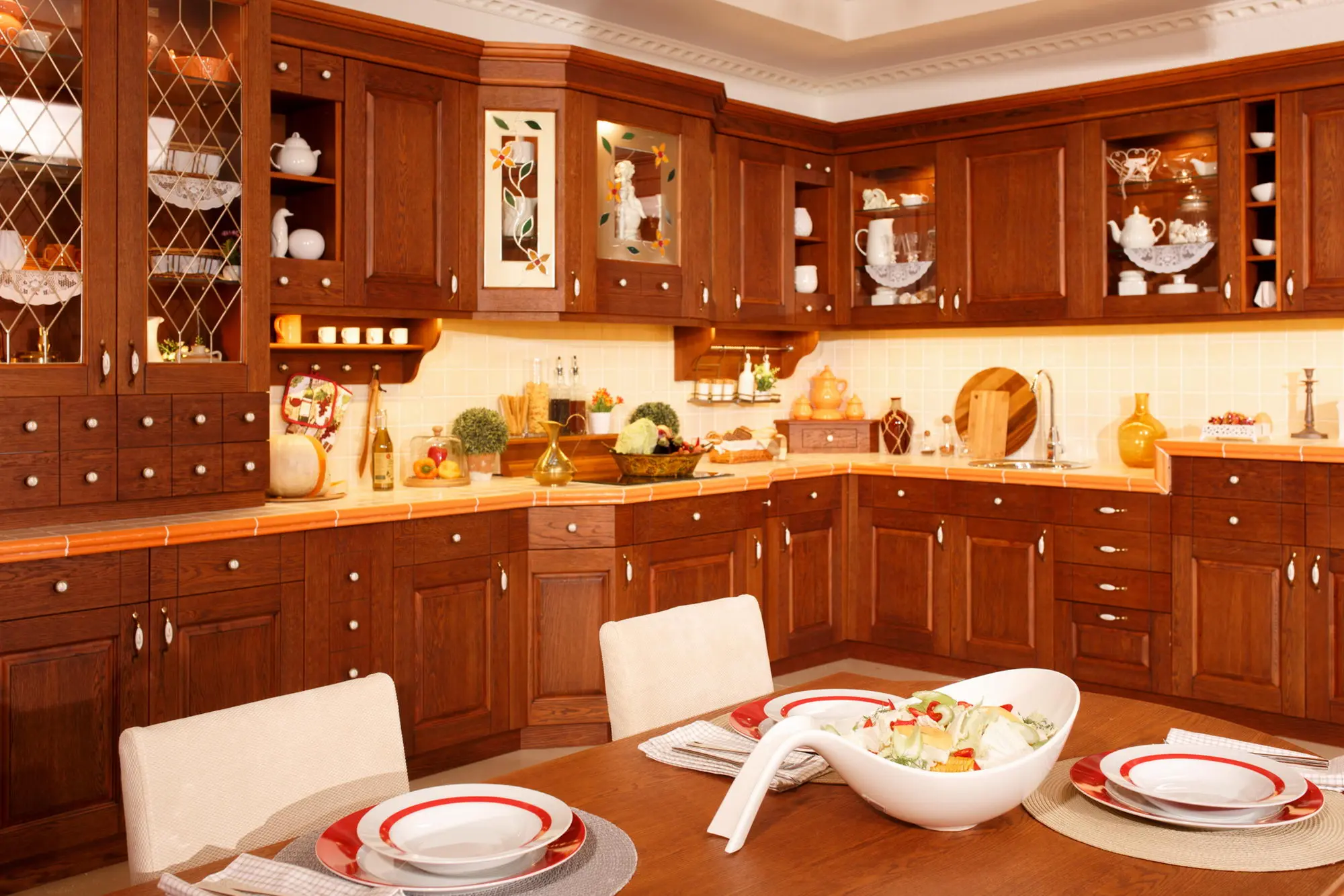   Кухня деревянная Моника (цена за п/м)  