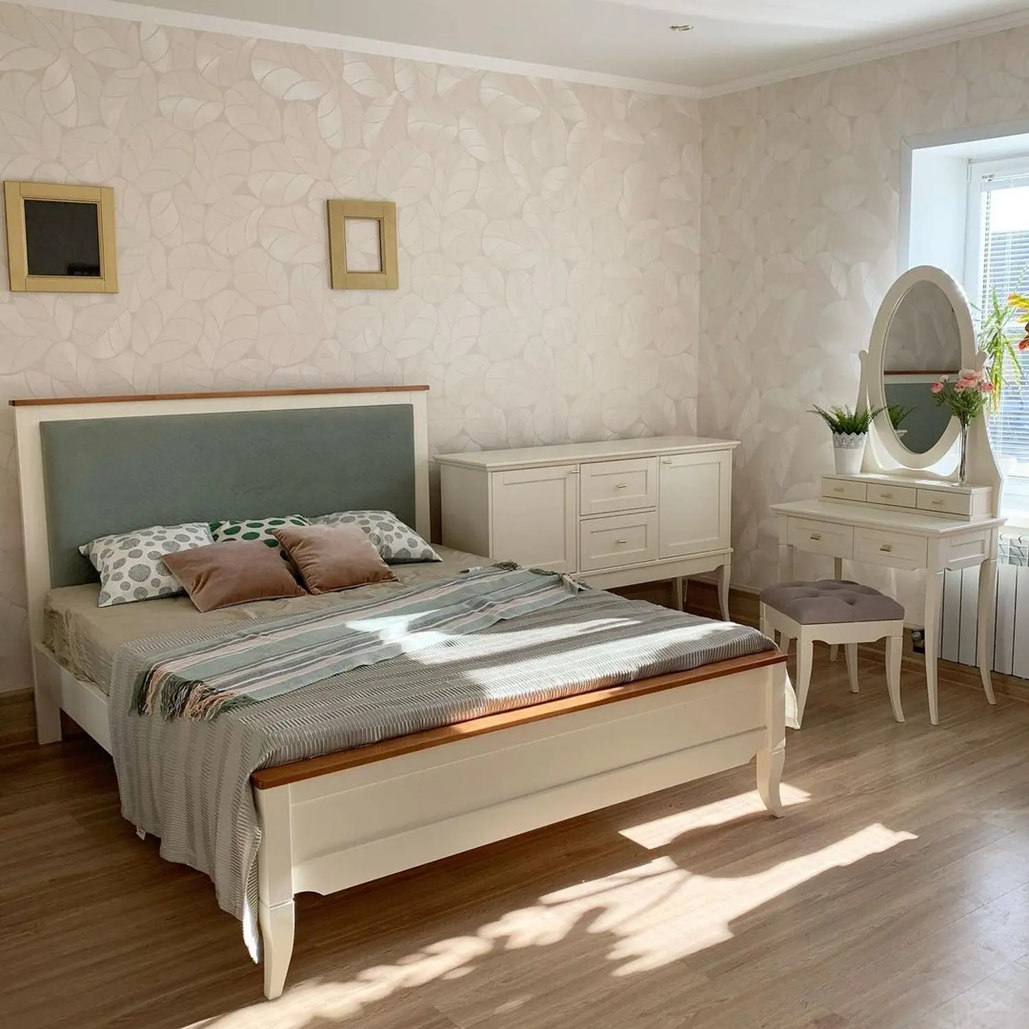 Кровать "Римини"1600х2000 с мягким изголовьем