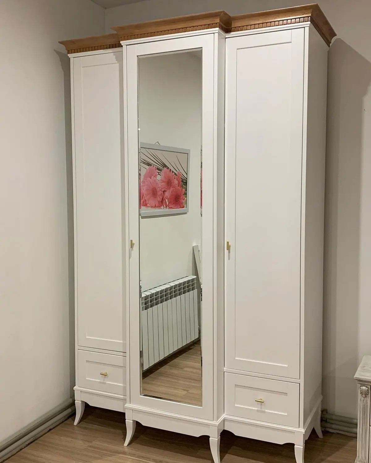   Шкаф мдф "Римини"3-х ств.  