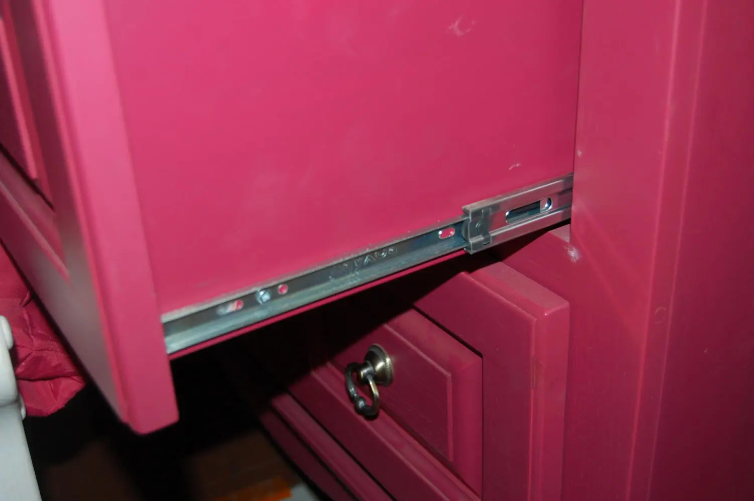 Комод Бьерт 1-9  сосна