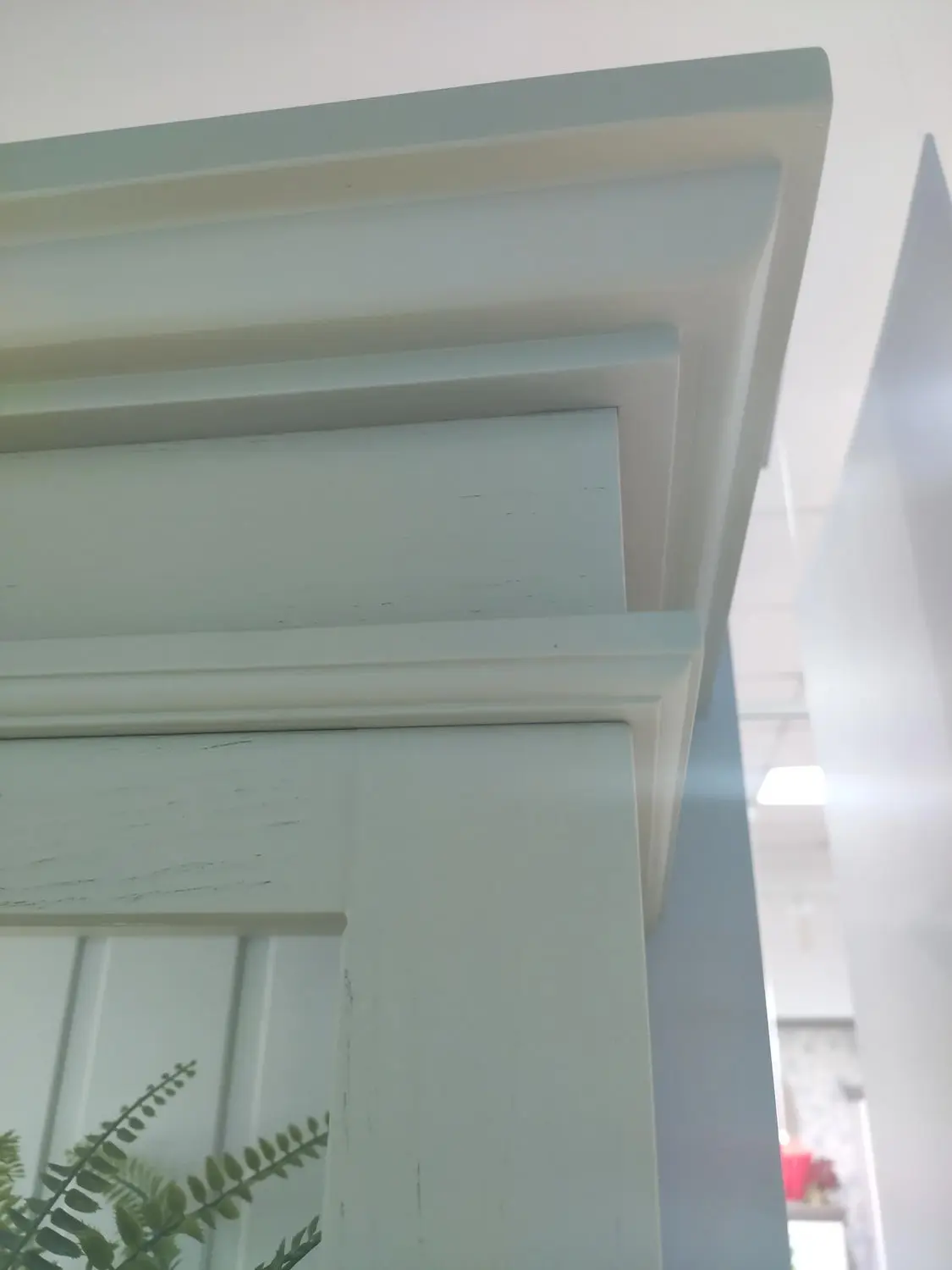 Сервант Валенсия 2-69  сосна