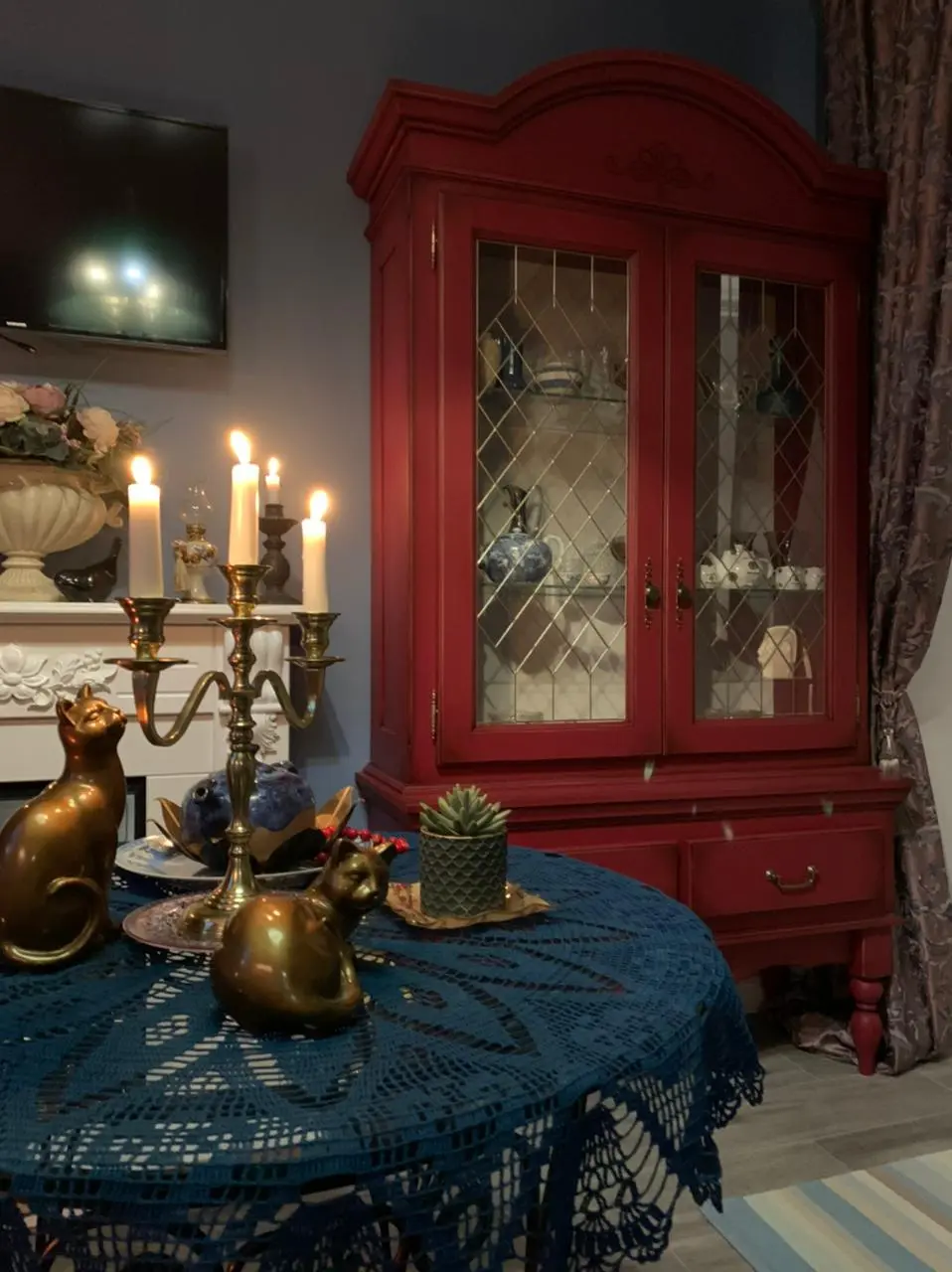 Сервант Валенсия 2-11 сосна