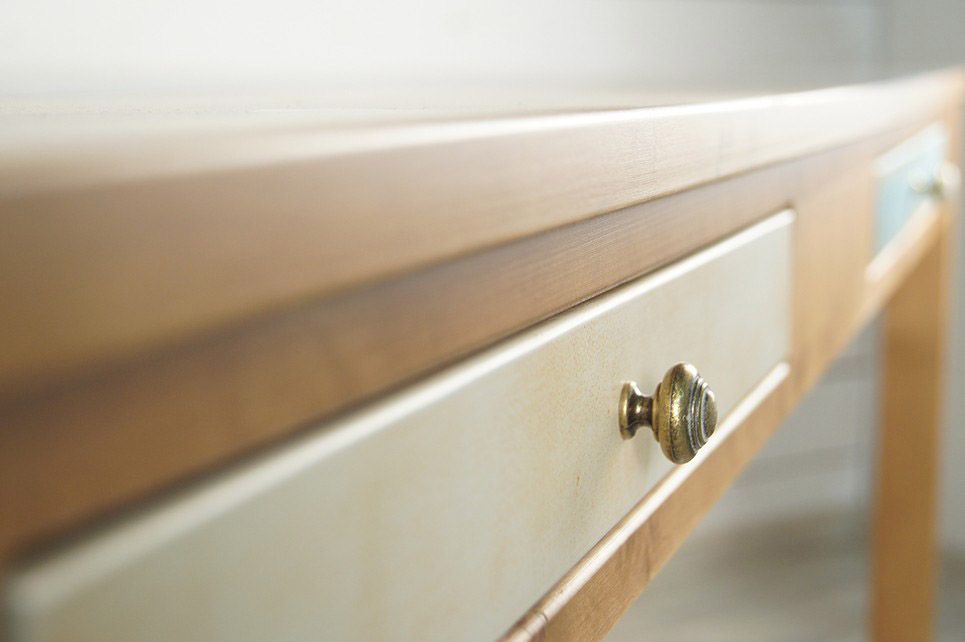 Стол светлый массив "Aquarelle Birch" светлый