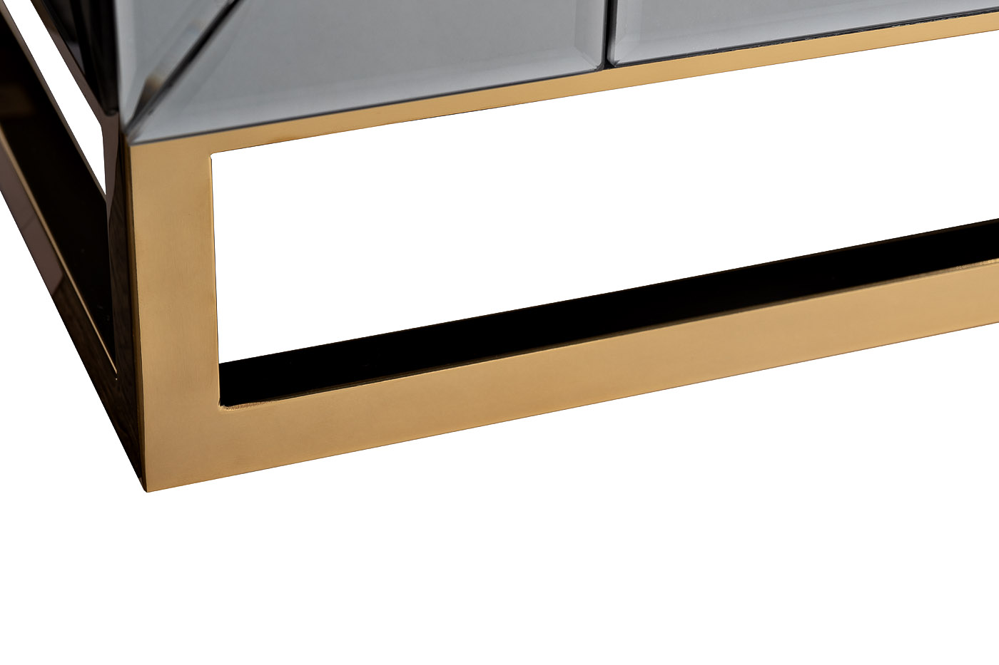 KFG126 Комод с матовой зерк. отделкой 6 ящиков 