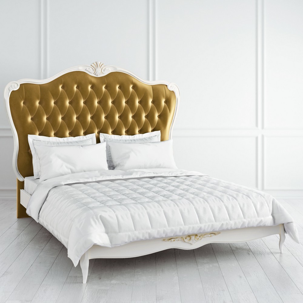 Кровать с мягким изголовьем 160*200 