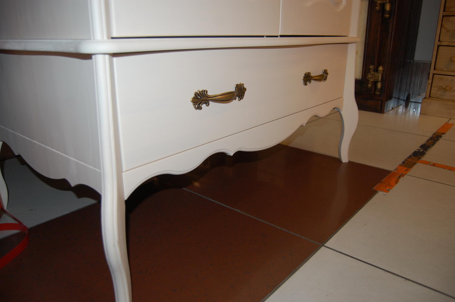 Шкаф с ящиком ЛеБо 2-дверный