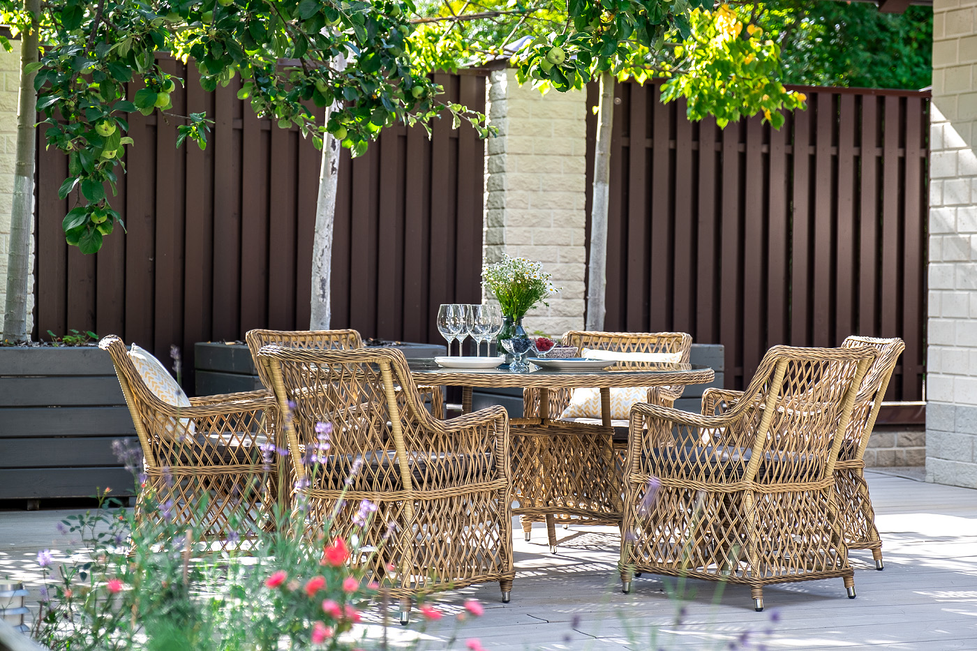 "Латтини" плетеное кресло из искусственного ротанга, цвет соломенный