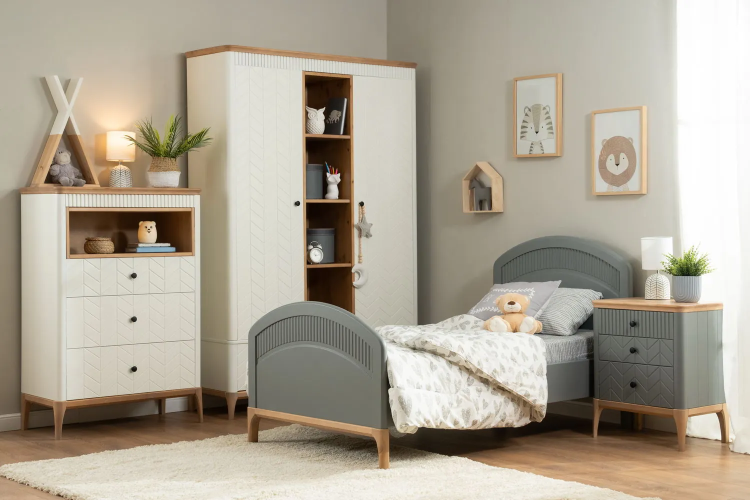 Кровать массив сосны Грета №4 1200х2000